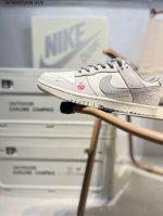 Nike Sb Dunk Low 大厂出品 极力推荐 原装头层材料 独家版型蒸餾加工 帶來的是更好的视觉和脚感体验 大厂纯原品质出货 清洁度 电绣工艺 皮料切割