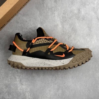 本地 核心私 耐克 Nike Acg Mountain Fly Low Gtx Se 运动鞋户外登山徒步鞋 鞋面采用 Gore-Tex 材料 质地轻盈 耐穿拒水