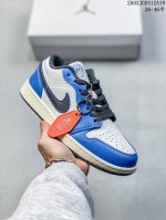 160 air Jordan 1 Low 低帮 乌梅子酱 Aj1 乔丹1代 Aj1 乔1 低邦 波尔多酒红 紫红白 乔丹篮球鞋系列 鞋款整体采用酒红和白色的配色