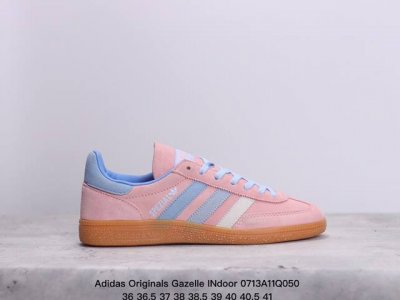 Adidas Originals Gazelle Indoor 三叶草休闲防滑耐磨低帮板鞋 公司级版本 鞋头出色设计 塑就出众贴合感 稳固的后跟贴合足部曲线设计