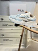Fila Fusion 斐乐 潮牌低帮运动休闲鞋 Filafusion主要以时尚运动文化 跨界联名为主 结合当下广受欢迎的滑板街篮 棒球、骑行等时尚运动 运用拼