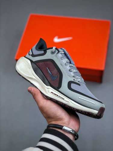 Nike Air Zoom Pegasus 41 Gtx 耐克网面透气轻便耐磨跑鞋 Fq1356-003 #鞋面采用网布、织物、橡塑材料等多种材料拼接，出色支撑