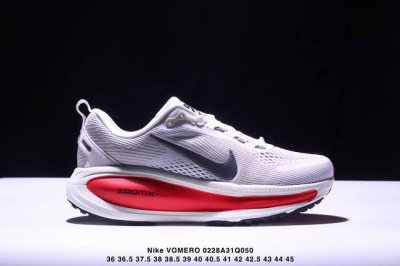 公司级Nike Vomero 18 耐克 舒适减震防滑 低帮跑步鞋 全掌Reactx泡绵中底 前掌和后跟还配备了Air Zoom气垫单元 据说跑起来更快更舒适哦