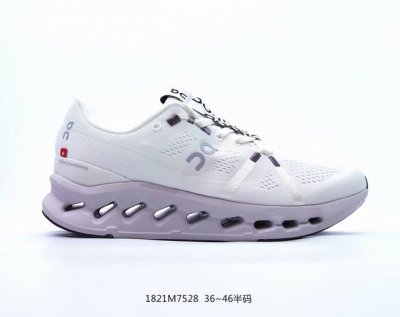 On昂跑 全新综合体能训练运动鞋cloud X 舒适乐趣跑，缓震、轻量。On昂跑 Cloudsurfer上演中底“变形计” ，打破传统格局缔造柔软脚感。On昂跑