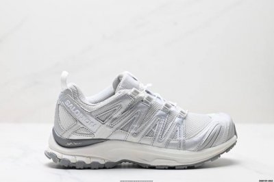 公司级Salomon Xa Pro 3D Suede 萨洛蒙户外越野跑鞋 鞋面采用Sensifit贴合技术 全方位贴合包裹脚型 鞋跟部鞋底牵引设计 提供强大的抓
