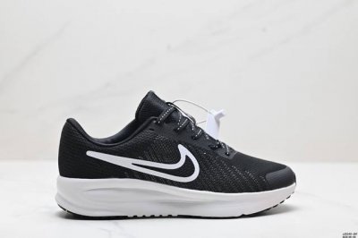 220 真标Nike Zoom React Infinity Run Fk 3 马拉松机能风格运动鞋 实拍首发 #鞋款搭载柔软泡绵，在运动中为你塑就缓震脚感。设