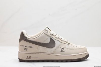 公司级nike Air Force 1'07 原楦头原纸板 打造纯正低帮空军版型 专注外贸渠道 全掌内置蜂窝气垫 原盒配件 原厂中底钢印、拉帮完美 官方货号:X