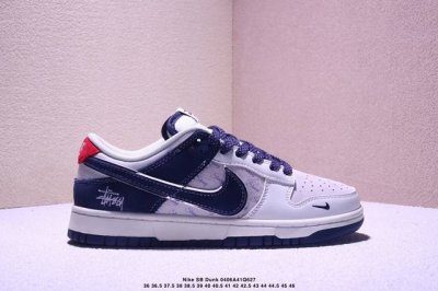 Nike 耐克 原楦原纸版开发，采用移膜皮革材质鞋面，正确Eva发泡缓震中底组合Rb橡胶外底耐克Nike Sb Dunk Low Pro Qs扣篮系列低帮休闲运