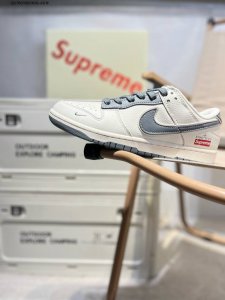 Nike Sb Dunk Low“Suprem联名” 周年高端定制 低帮休闲板鞋 定制鞋盒 超高清洁度 皮料切割干净无任何毛边 细节完美Bb9866 Qd766