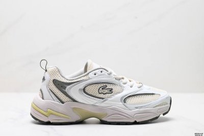 公司级Lacoste法国鳄鱼 织物 时尚拼色 低帮 生活休闲鞋 Lacoste风格源于体育运动的优雅风范 既可以在球场上穿着 也适合日常生活的优雅服装 源自体育