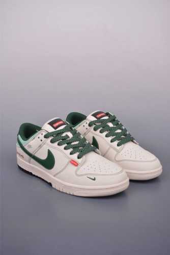 Nike Sb Dunk Low Supreme联名 纯原大厂出品 极力推荐 原装头层材料 独家版型蒸餾加工 帶來的是更好的视觉和脚感体验 大厂纯原品质出货 清