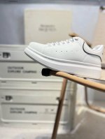 Alexander Mcqueen 亚历山大麦昆 松糕鞋厚底增高小白鞋 垫脚 回弹度到位 耐磨又舒适 鞋底厚4.5Cm553770 D7010323#36-45