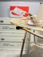 180 耐克Nike Dunk Low 板鞋Sb系列经典百搭休闲运动板鞋加厚鞋舌的填充，使舒适性大大提升，同时也更方便穿脱中底部分则加入了脚感柔软舒适Zooma