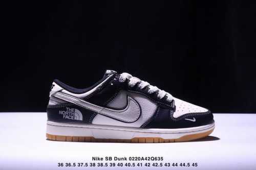 海外爆款限量发售！公司级 Nike Sb Dunk Low“斯图西联名 猪八红勾” 周年高端定制 低帮休闲板鞋 定制鞋盒 大厂纯原品质出货 超高清洁度 皮料切割
