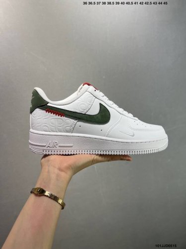 特价Nike Air Force 1 ‘07 Low 原楦头原纸板 打造纯正空军版型 #专注外贸渠道 全掌内置蜂窝气垫 #原盒配件 原厂中底钢印、拉帮完美 官方