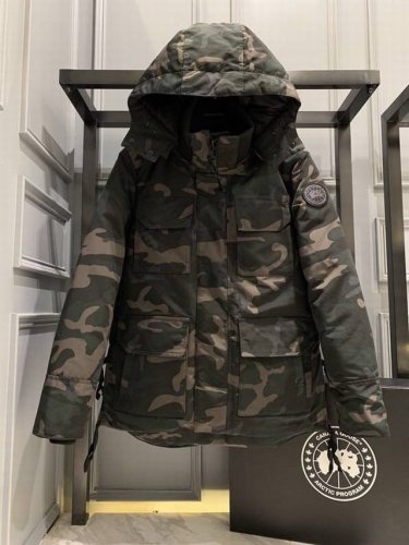 渠道优势，支持代发！ 外贸保真版：大鹅23款 黑迷彩 Canada Goose Maitland 系列 黑标 多口袋连帽羽绒服 男款 Size：S M L Xl