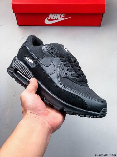 公司级 耐克 Wmns Nike Air Max 90 Oreo 半掌气垫全皮复古运动休闲慢跑鞋 0525271D28