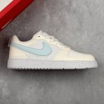 本地 核心私 耐克W Nike Court Borough Low 空军一号低帮百搭休闲运动板鞋 柔软、弹性十足的缓震性能和出色的中底设计，横跨复古与现代的外型