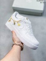 公司级带半码 耐克nike Air Force 1 Low 空军一号低帮休闲板鞋 打造纯正空军版型#专注外贸渠道 全掌内置蜂窝气垫 #原盒配件 原厂中底钢印、拉
