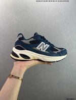 公司级Nb New Balance 2010系列 新百伦经典复古休闲运动板鞋 以Encap中底配以升级版 N-Ergy缓震物料 鞋面则采用特色的柔软麂皮搭以Ne