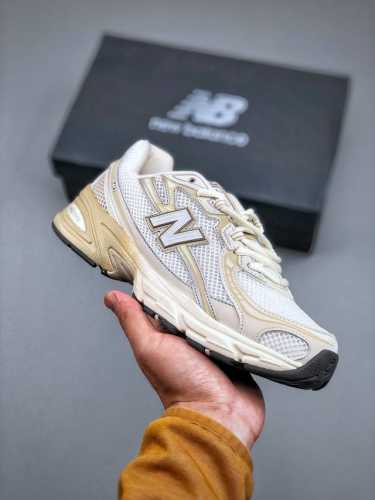 New Balance 新百伦 U740pr2 复古休闲慢跑鞋 尺码：36 37 37.5 38 38.5 39.5 40 40.5 41.5 42 42.5