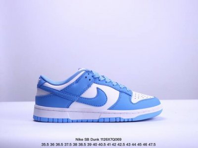 Nike 耐克 原楦原纸版开发，采用荔枝纹二层皮革鞋面组合材质，原比值开发耐磨橡胶大底耐克nike Sb Dunk Low扣篮系列低帮休闲运动滑板板鞋“扣篮板鞋