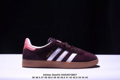 Adidas Gazelle Indoor Trainers 羚羊内训系列低帮复古百搭休闲运动德训风板鞋 Xm0225Q657