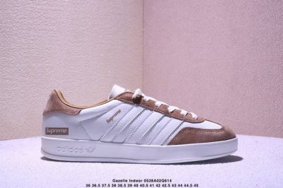 海外爆款限量发 高端定制 Ad Gazelle Indoor Trainers Supreme联名---奶白棕 原厂定制长毛翻毛皮组合环保纤维革鞋面材质 内置环