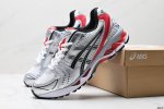 公司级Asics Gel-Kayano 14 公司级版本 亚瑟士运动休闲透气专业跑鞋 采用工程弹性双层再生针织密度鞋面材质 后跟3D可视Gel缓震乳胶物料 升级