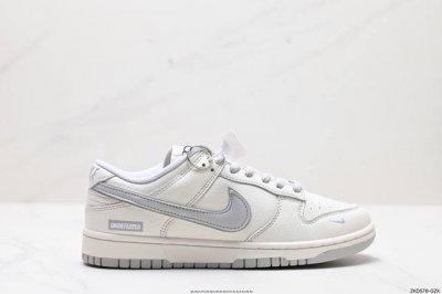 公司级nk Dunk Low Retro “Diy高端定制” 低帮休闲运动板鞋 原装头层材料 用料绝不含糊 独家版型蒸餾加工帶來的是更好的视觉和脚感体验 清洁度