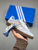 ad Original Gazelle Indoor Trainers 瞪羚室内鞋系列低帮复古百搭休闲运动德训风板鞋 Ji2717 尺码：35-45 半