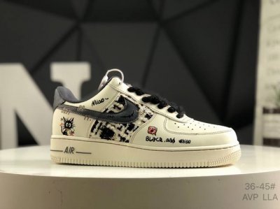 耐克 Nike Air Force 1 ’07 空军一号低帮百搭休闲运动板鞋。 官方货号：Fj7740-710 尺码：如图所示 Avp Lla