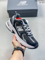 真标带半码 new Balance 男女童简约时尚鞋Gr530Cc1 尺码 见图 编码 05Jhd388A21