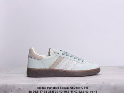 Adidas Handball Spezial 三叶草手球特别版圣帕特里克节联名款 全鞋采用yezzy500一样的皮料 进口长绒皮，特殊工艺技术 原盒包装 牛筋