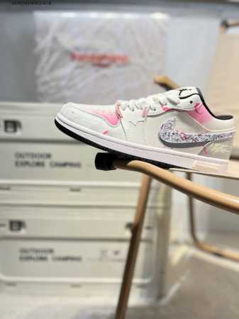 公司级头层皮乔丹Air Jordan 1 Low Aj1低帮系列篮球鞋 官方同步配色 原装级产物 #拒绝公底 立体鞋型 细节完美 高清洁度553558 As70 - 点击图像关闭