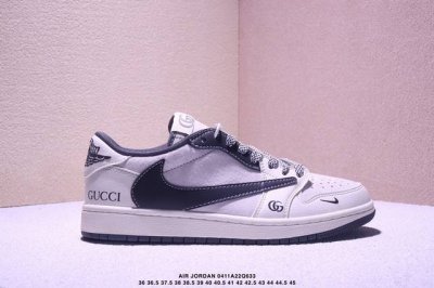 限量发售！ Air Jordan 1 Low Aj1乔1低帮休闲板鞋， “白蓝黑勾斯图Gucci名“个性的设计风格以及品牌的经典元素 使其成为一双具有独特身份和