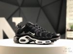 真标耐克 Nike Air Max Plus Tn Ultra 复刻版 科技复古耐克Tn经典的Air Max Plus被很多跑鞋爱好者们所熟知，作为Nike历史