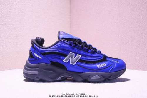 公司级新百伦New Balance 系列低帮复古老爹风休闲运动跑步鞋 New Balance 在不同配色上其鞋面材质呈现不同感觉，无论是运动风抑或是高级质感，都