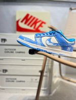 Nike Sb Dunk Low 大厂出品 极力推荐 新配色 原装头层材料 独家版型蒸餾加工 帶來的是更好的视觉和脚感体验 大厂纯原品质出货 清洁度 电绣工艺