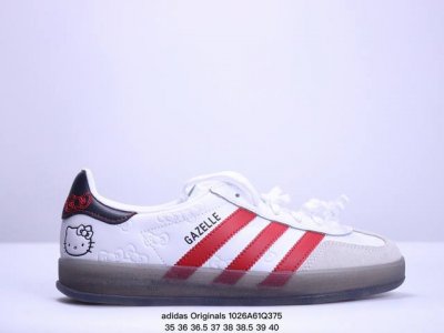 adidas Originals再度联手三丽鸥角色Hello Kitty 凯蒂猫 带来全新联名Gazelle Indoor爆款 此番现在以经典的Gazelle