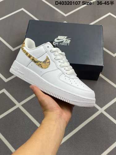 220 Air Force 1 Low Retro 白黄蛇纹钩 原楦头原纸板 打造纯正空军版型 #专注外贸渠道 全掌内置蜂窝气垫 #原盒配件 原厂中底钢印、拉帮