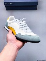 160 asics Onitsuka Tiger Serrano 亚瑟士鬼冢虎轻便休闲板鞋 0326104D22
