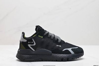 公司级阿迪达斯三叶草 Nite Jogger 经典运动跑鞋 夜行者 复古跑鞋原厂材料 原厂大底 私家独模 网布搭配麂皮拼接打造鞋面 极具复古风格鞋头及鞋跟点缀3