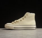 Converse Chuck 1970s 冬季新款金扣皮面加绒高帮休闲板鞋 A12443C 鞋面采用防水皮革面搭配金色鞋眼扣和毛绒内衬 双倍温暖加持 寒冷瞬时