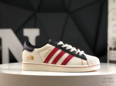 公司级带半码 阿迪达斯 三叶草Adidas Originals Superstar 经典贝壳头系列低帮百搭休闲运动板鞋Supreme限定 货号： Bz2529