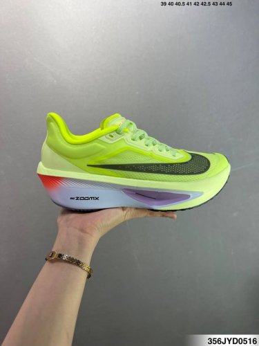 公司级Nk Zoomx Invincible Run Flyknit Fk6 Zoom Fly 6轻量飞织低帮休闲运动慢跑鞋 此鞋专为长跑运动员而生 是为5至1
