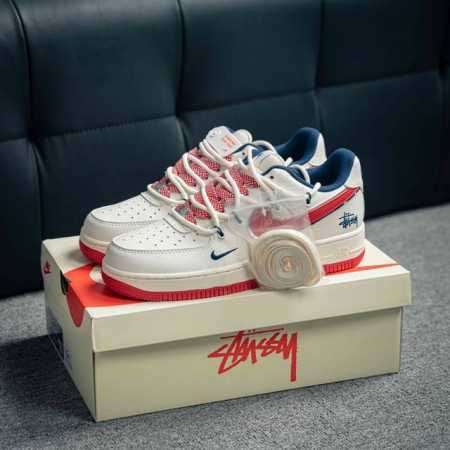 Air Force 1 原装级别 原楦头原纸板 打造纯正空军版型专注外贸渠道 全掌内置蜂窝气垫 原盒配件 原厂中底钢印、拉帮完美 货号：Sj1198 300 尺 - 点击图像关闭