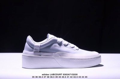 公司级Adidas Labcourt 百搭休闲轻松舒适 耐磨透气低帮 板鞋 男女同款 鞋面使用了绒毛麂皮 ，鞋面和鞋底连接处使用了包边处理，看起来更加精致有型;