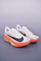 Nike Air Zoom Rival Fly 6 超轻跑步鞋 织物减震轻盈跑步鞋 内置真碳 纯原版本 该鞋款专为训练和竞速而生 助力疾速畅跑 采用柔软的泡绵缓