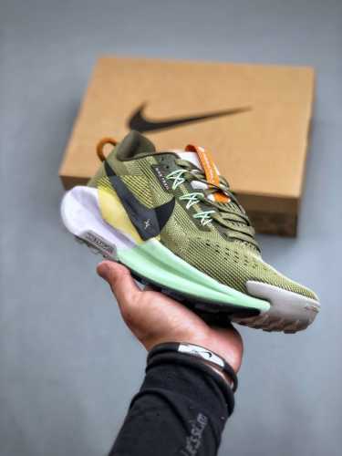耐克nike Reactx Pegasus Trail 5男女越野跑步鞋夏新款耐克飞马该鞋款搭载出众回弹的 Reactx 泡绵中底，多种地面，皆可轻松驾驭。采用